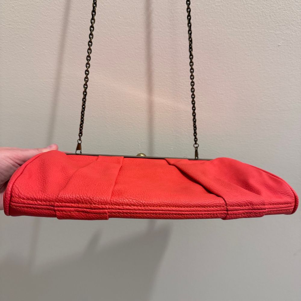 Vintage Red Tatyana Clutch Purse Bronze Chain Strap‎ Kiss Clasp Cheetah Interior - Picture 4 of 6